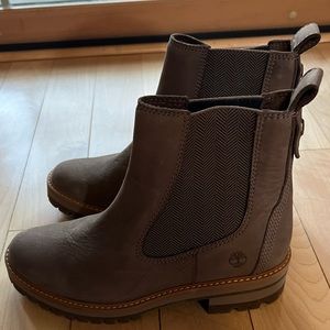 TIMBERLAND WOMENS COURMAYEUR VALLEY CHELSEA - taupe